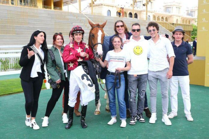 Autumn Twilight und Team Autumn Twilight und Team