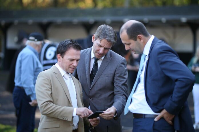 Andreas Suborics (li.) und Markus Klug (Mi.) Andreas Suborics (li.) und Markus Klug (Mi.)