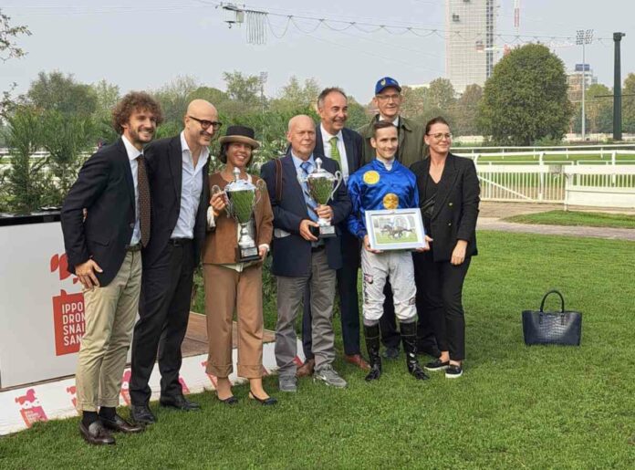 Die Siegerehrung für Winning Spirit in Mailand Die Siegerehrung für Winning Spirit in Mailand