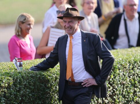 Recke macht den Anfang: Stallparaden 2025 der Sport-Welt Christian von der Recke