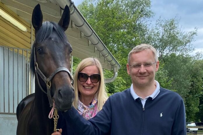 Meer mit Verkäuferin Heike Bischoff-Lafrentz und Käufer Eckhard Sauren