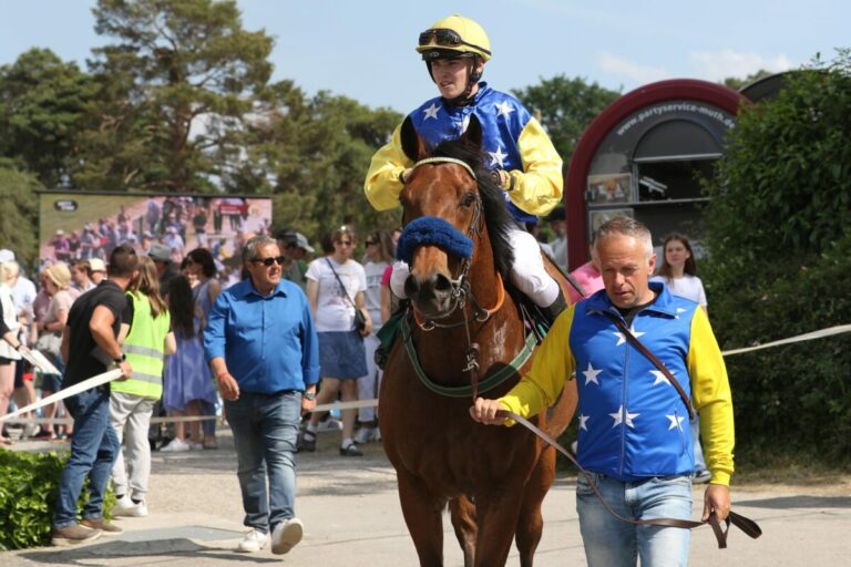 Royal Blue-Doppelsieg in Mannheim