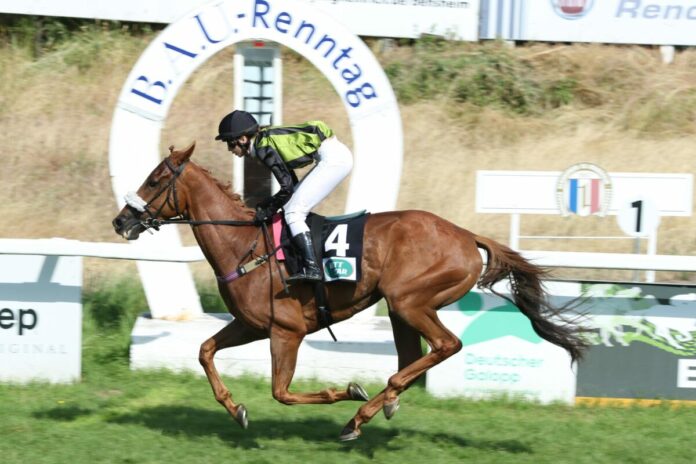 Soldat siegt unter Antonia von der Recke