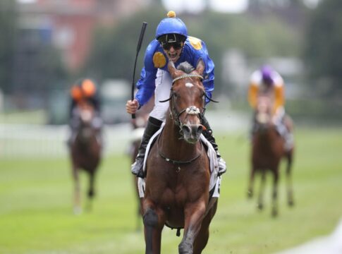 Viel los in Hoppegarten: Schwestern von Fantastic Moon und Nightflower debütieren Fantastic Moon