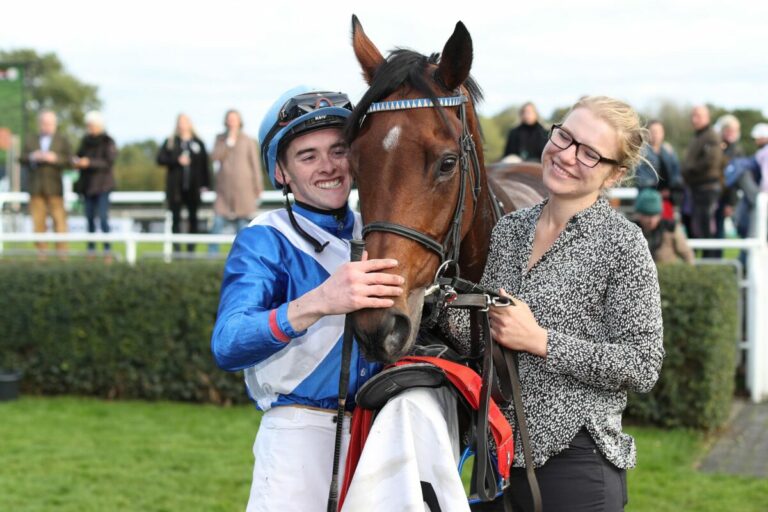 Jutta Pohls La Montespan beschließt das Jahr in Hannover