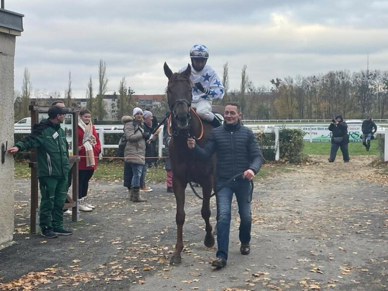 Richter-Dreierwette – Queen Cathrin schlägt die Trainingsgefährten