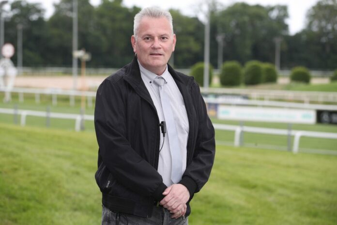 Pan Krischbin auf der Rennbahn in Dortmund