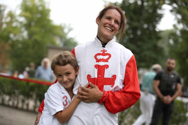 Boysen jetzt auch Trabrennreiterin – 2024 bei der Fegentri am Start