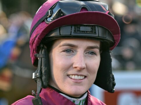 Rachael Blackmore gibt sofortiges Karriereende bekannt Rachael Blackmore