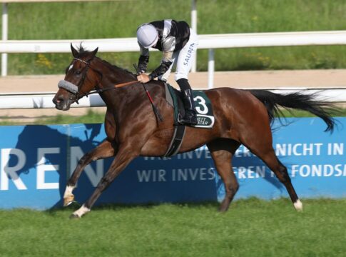 Mailand: Gruppeplatzierungen für deutsche Stuten Daydream Express siegt unter Thore Hammer-Hansen