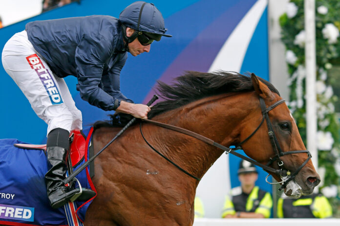 City Of Troy Foto: racingphotos.com City Of Troy Foto: racingphotos.com