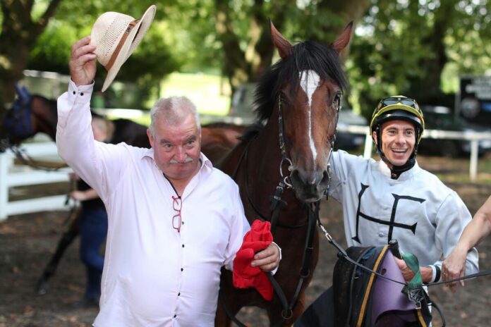 Lexi's Dream siegt - Christian Sprengel zieht seinen Hut