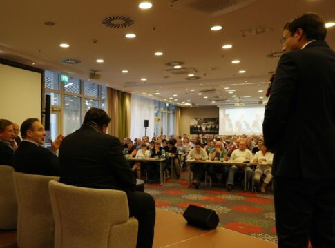 Die Themen des Vollblut Experten Tages - Jetzt anmelden Volles Haus beim Experten Tag 2024