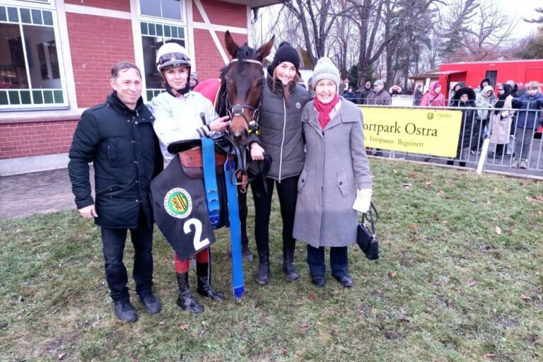 Doch noch ein gelungener Tag – Malacova gewinnt mit Queen’s Harry Ausgleich II