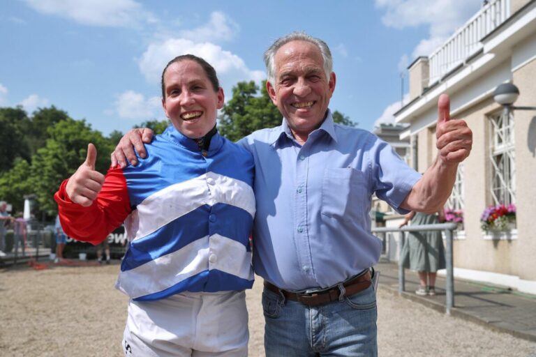 Tag der offenen Tür am Rennstall Mario Hofer