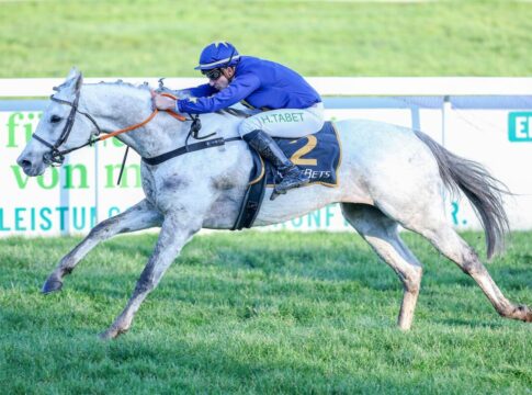 Lex Luthor sorgt für seltenen Tabet-Treffer Lex Luthor siegt unter Hakim Tabet