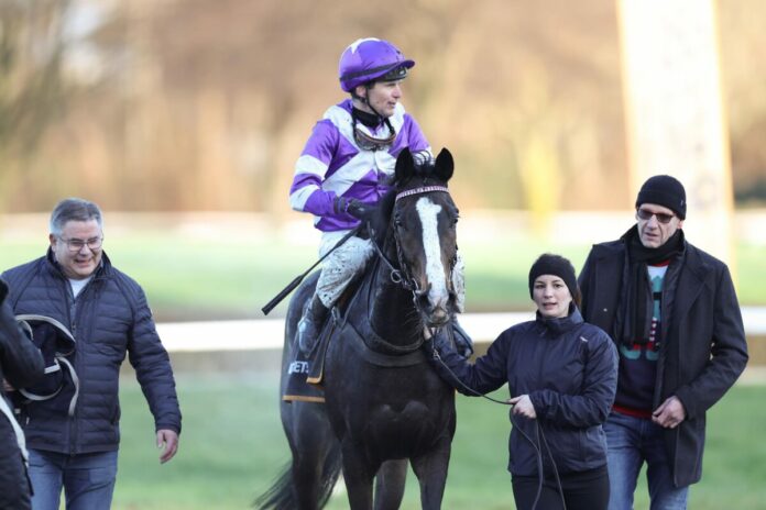 Aito siegt unter Jozef Bojko