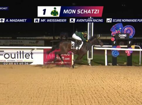 Weißmeiers Mon Schatzi Start-Ziel überlegen voraus in Pornichet Mon Schatzi