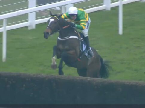 Nicht zu putzen: Jonbon gewinnt Clarence House Chase Jonbon