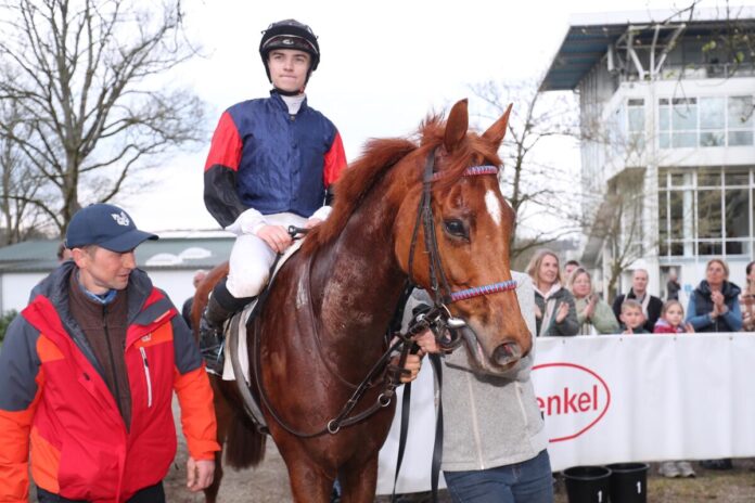 Hamilton siegt unter Leon Wolff