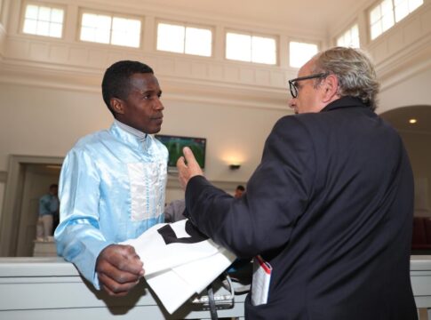 Das sind die Stalljockey-Verpflichtungen 2025 Eduardo Pedroza im Gespräch mit Andreas Wöhler