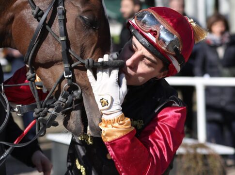 Mit Rekabet - Ismail Koyuncu feiert ersten Deutschland-Sieg Rekabet siegt unter Ismail Koyuncu