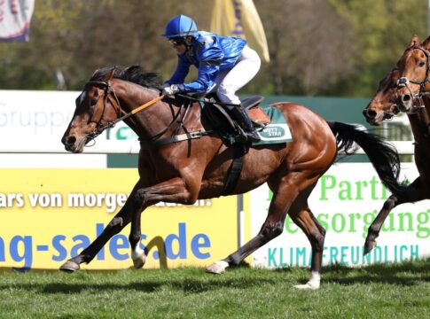 Elodie Marie Palau Teruel gewinnt Nachwuchstrophy-Lauf Almotlaa siegt unter Elodie Marie Palau Teruel