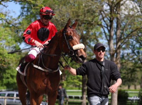 Pershing siegt unter Bertrand Flandrin