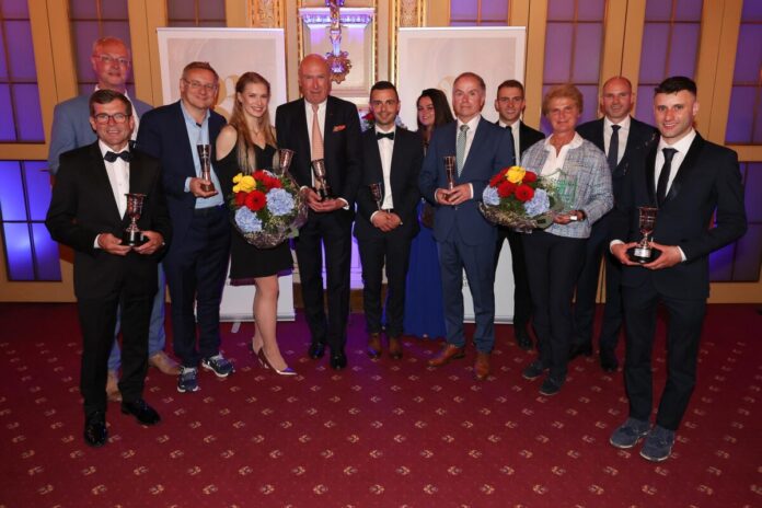 Feierliche Ehrung der Champions 2024