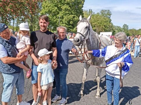 Schimmel schlägt Schimmel – Gamble Kane Ore gelandet! Kane Ore