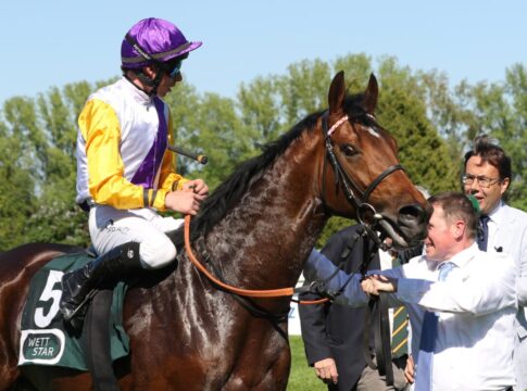 Im Derby-Trial: Path of Soldier mit Rene Piechulek, sechs laufen Path of Soldier siegt unter Eddy Hardouin im WETTSTAR.de – Bavarian Classic, Gr. 3