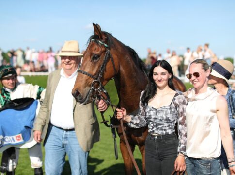 Heimsieg hoch zwei: Reeses Tough Tom schlägt Stallgefährten Dilpak Tough Tom