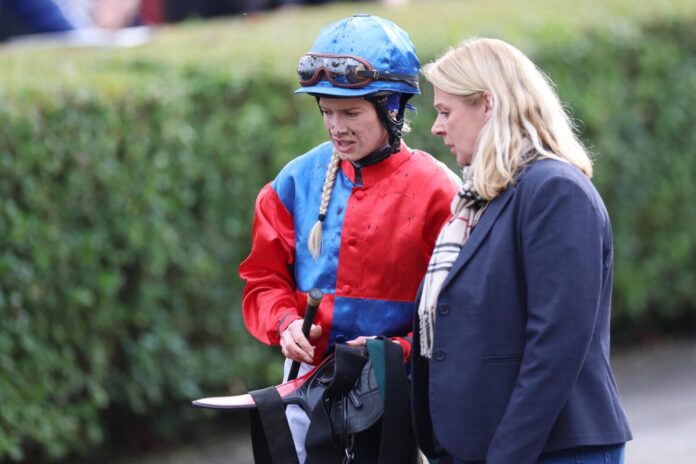 Nina Baltromei und Yasmin Almenräder