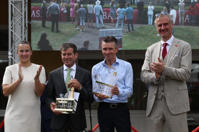 Celina Zindler, Peter Schiergen, Adrie de Vries und Stephan Buchner Celina Zindler, Peter Schiergen, Adrie de Vries und Stephan Buchner