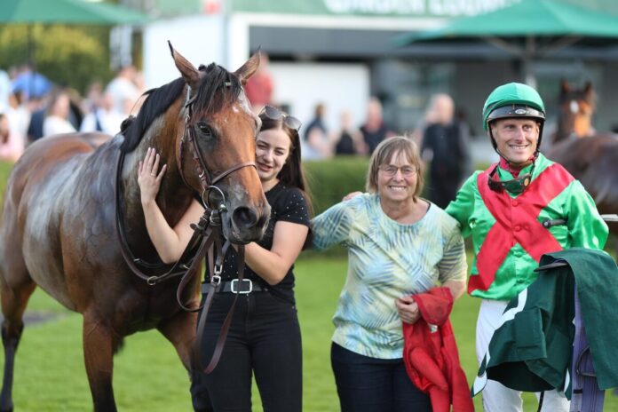 Kadjar siegt unter Martin Seidl