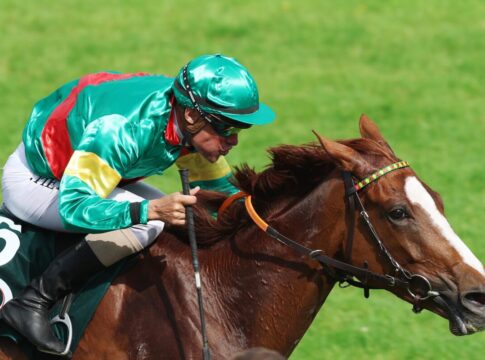 Erster Baden-Trainer-Sieg für Helfenbein, Treffer am Geburtstag für Pietsch Kalia siegt unter Alexander Pietsch