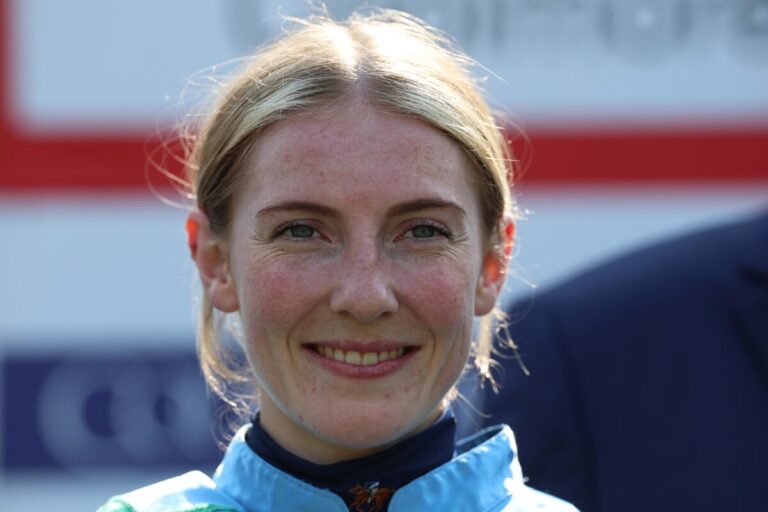 Knochenbrüche nach Marseille-Sturz – Frida Valle Skar-OP noch heute