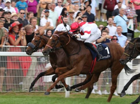 Ein Pfund drauf - Lordanos neue Marke ist da Lordano siegt unter Leon Wolff im Grosser Preis von Tattersalls