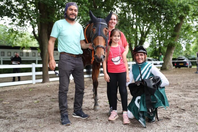 Invincible Royale siegt unter Jose Luis Silverio