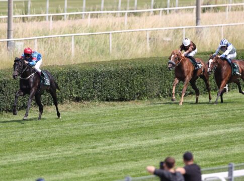 1,6:1-Favorit Westwood ohne Mühe - Nächster Stopp Hamburg Westwood siegt unter Jozef Bojko