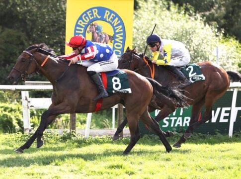 Ehrenplatz-Serie beendet - Apocalyx kann auch anders Apocalyx siegt unter Sean Byrne