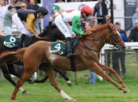 Next Eagle mit zweitem Sieg in Folge Next Eagle siegt unter Thore Hammer-Hansen