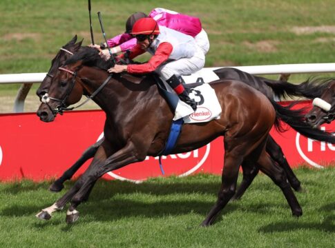 Geography macht es spannend und verteidigt seinen Titel Geography siegt unter Andrasch Starke im Fritz Henkel-Preis, Gr.3