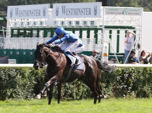 Rebel's Romance siegt unter Billy Loughnane im Westminster 135. Grosser Preis von Berlin