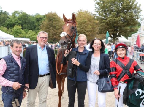 Santa Carolina gewinnt – Erster Sieg für Turganaaly Uulu und Schiergen Santa Carolina siegt unter Esentur Turganaaly Uulu