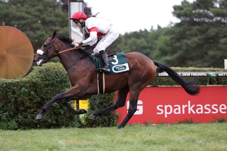 Loucas zu stark für Alsterperle – Abik und Hickst gewinnen Auftakt