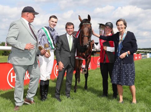 Ebbesloh rauscht in Züchter-Statistik auf Pole Position – 2026 100 Jahre alt Nicoreni siegt unter Leon Wolff im 167. Henkel-Preis der Diana, Gr.1