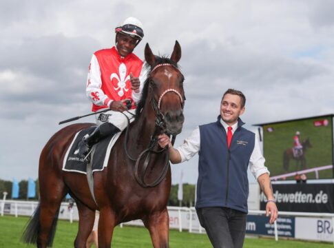 Wöhlers dritter Tagestreffer: Sadoras vierter Sieg - Wo sind die Grenzen? Sadora siegt unter Eduardo Pedroza