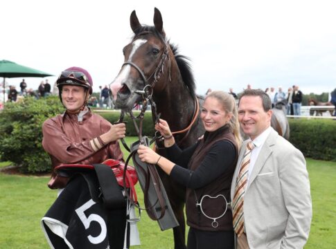 Speedy Gonzales schnellste „Maus“ von Hannover – Erster Alson-Sieger! Speedy Gonzales siegt unter Martin Seidl