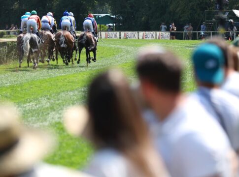 UPDATE: Renntag nach Fialkova-Sturz unterbrochen UPDATE: Renntag nach Fialkova-Sturz unterbrochen